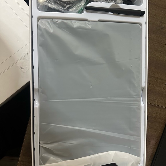 Digital Photo Frame - Picture 2 of 2